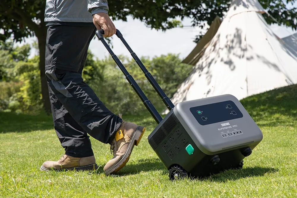 Зарядна станция SuperBase Pro 1500